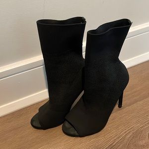 Steve Madden Kristi Heel - 6.5